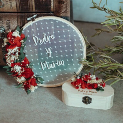 Portaalianzas bastidor y caja para arras con flor preservada